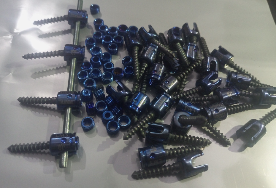 3.5mm polyAxial Little Mess Screws 12 to 22mm - Image 3